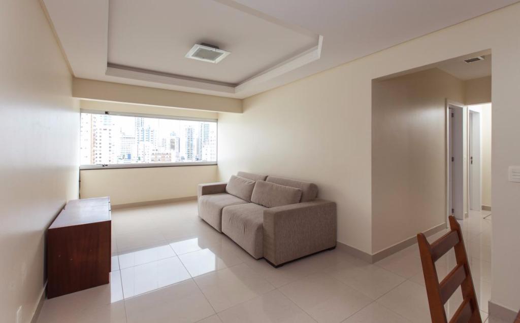 Apartamento residencial à venda, Centro, Balneário Camboriú.