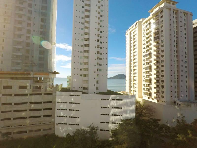 Apartamento residencial à venda, Centro, Balneário Camboriú.