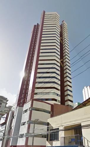 Apartamento de esq. na Brasil, totalemente mobiliado, com 2 dormitórios com área de lazer.